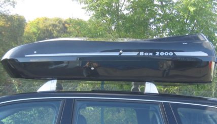 Dachbox Dachbox Kite Beluga bis 200 km/h möglich  Fiberglas GFK, 760 Liter, Tragkraft 95 kg – Die orginal box2000 nur von © surfbox.de